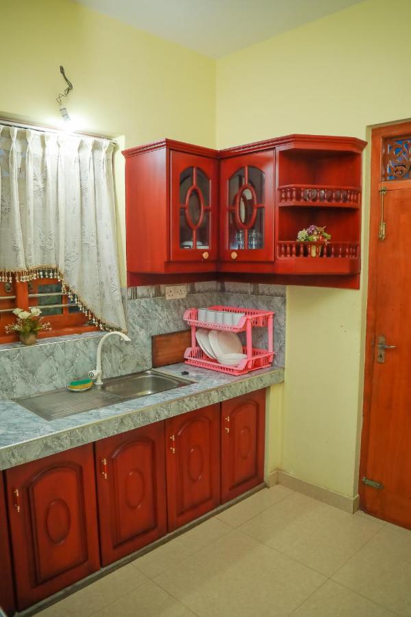 Hasaranga Holiday House Hikkaduwa Bagian luar foto